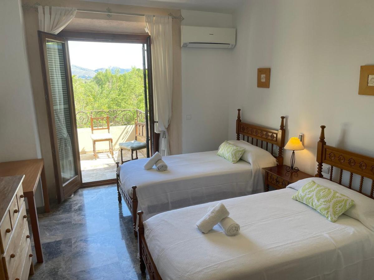 Florida Luxury With Huge Pool Villa Pollenca