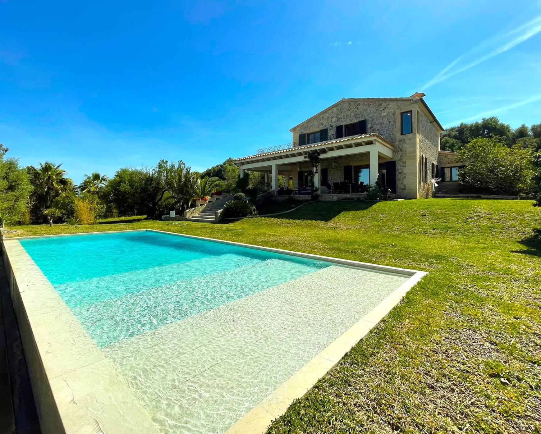 Villa Florida Luxury With Huge Pool Pollenca